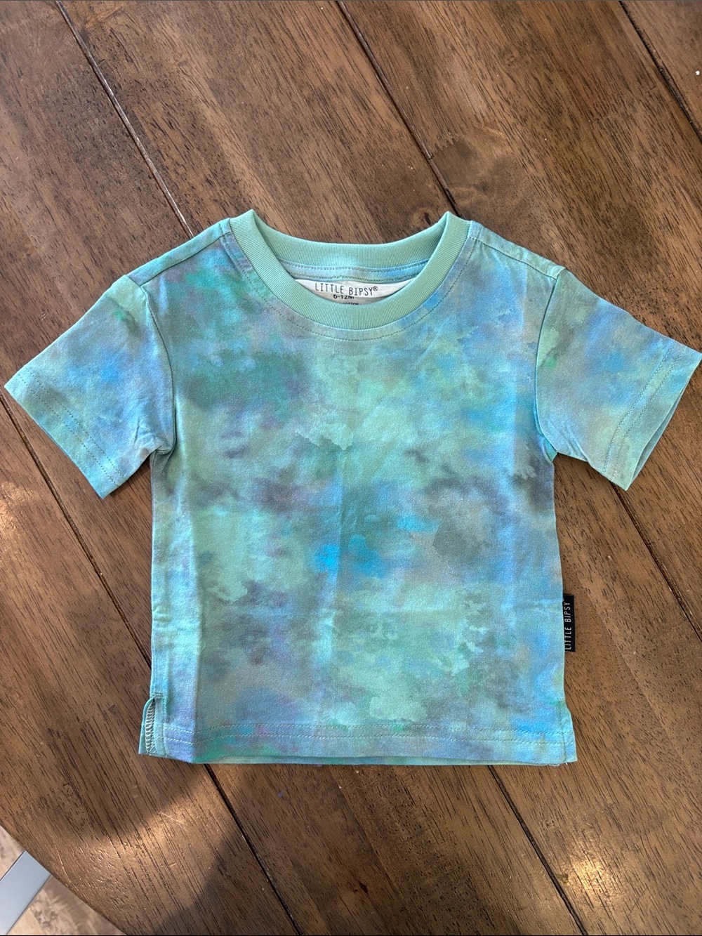 Little Bipsy Short Sleeve Tie-Dye Tee in Aqua, Blue & Green. BNWOT. 6-12 mos.